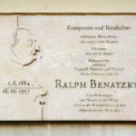 Ralph_Benatzky-Gedenktafel-Salzburger-Marmor